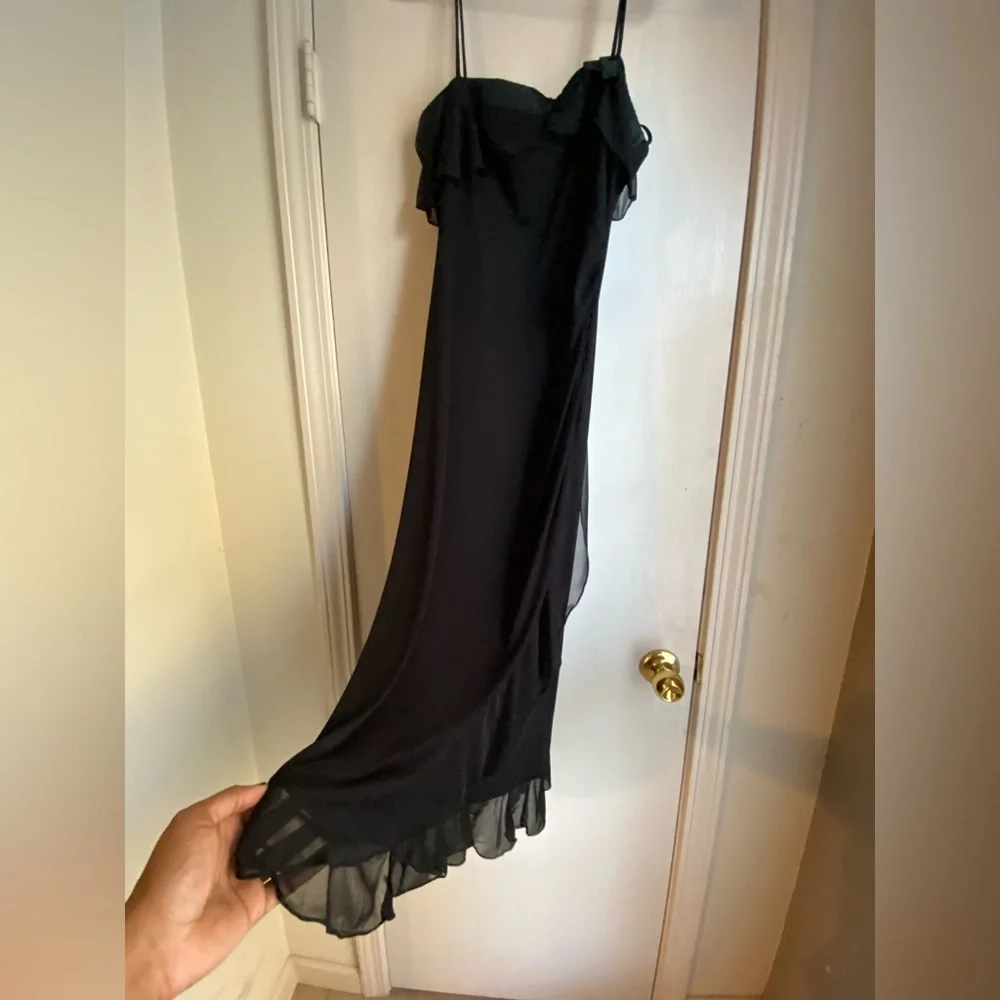 Dress - Picture 2 of 3